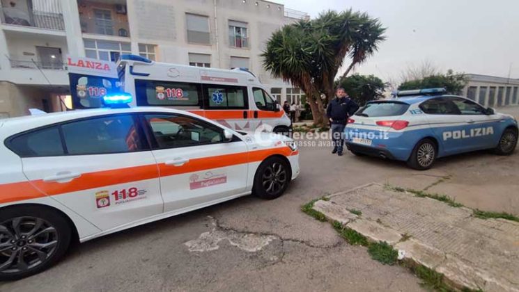 Uccide la moglie a coltellate e si scaglia anche contro la vicina: femminicidio nel basso Salento - Corriere Salentino