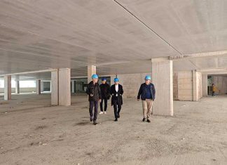 Il sindaco Salvemini in visita al cantiere dell’ex caserma Massa: “La nuova piazza Tito Schipa prende forma”