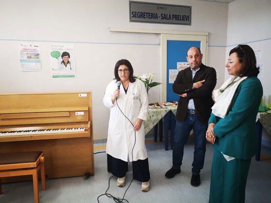 Casarano, inaugurato il pianoforte nel Day Hospital di oncologia - Corriere Salentino