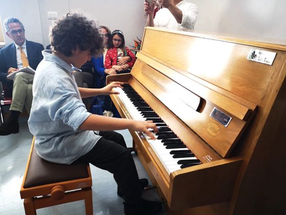 Casarano, inaugurato il pianoforte nel Day Hospital di oncologia - Corriere Salentino