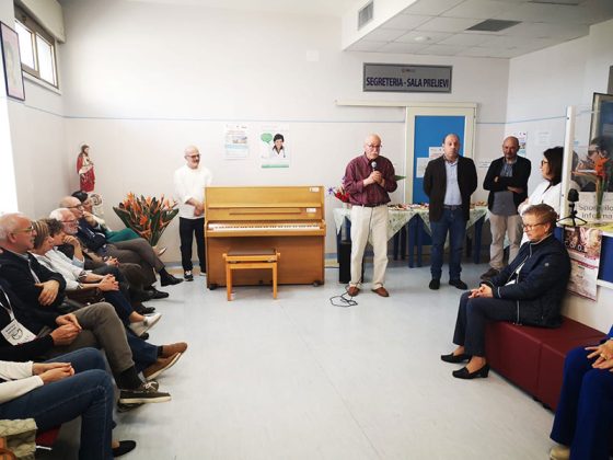 Casarano, inaugurato il pianoforte nel Day Hospital di oncologia - Corriere Salentino