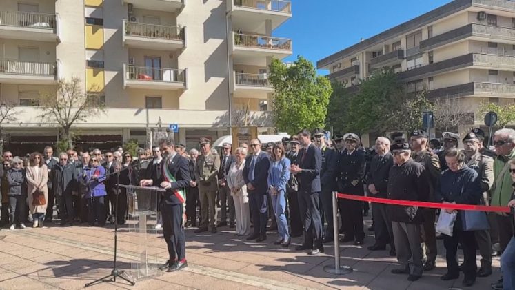 La Festa della Liberazione, il 25 aprile con le istituzioni in piazza Partigiani - Corriere Salentino