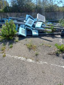 Il consigliere Greco: "Paline informative dismesse e mai utilizzate. Ennesima beffa per i cittadini" - Corriere Salentino