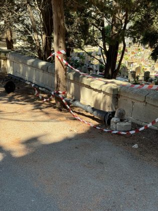 Poli Bortone: “Cimitero monumentale, quale giardino della memoria? È un deserto dell'oblio” - Corriere Salentino