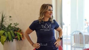 Cento donne a Porto Cesareo per il brand “Arianna Muci Couture”, la start-up del made in Italy di qualità spicca il volo dopo i successi del Fashion week - Corriere Salentino