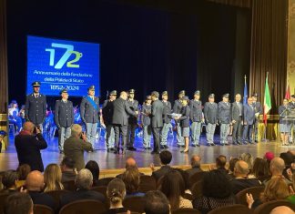 Encomi solenni, encomi e lodi: sono 30 i poliziotti premiati per meriti di servizio