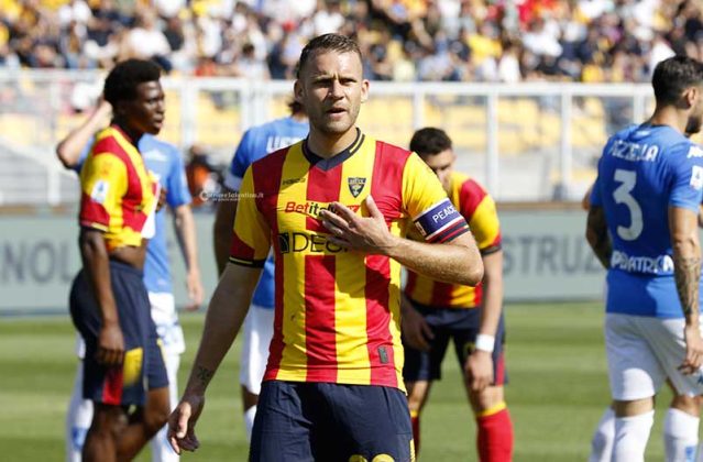 Sansone all’89’ fa esplodere il Via del Mare, il Lecce batte l’Empoli e si avvicina alla salvezza - Corriere Salentino