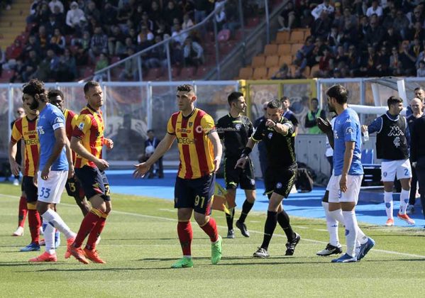 Sansone all’89’ fa esplodere il Via del Mare, il Lecce batte l’Empoli e si avvicina alla salvezza - Corriere Salentino