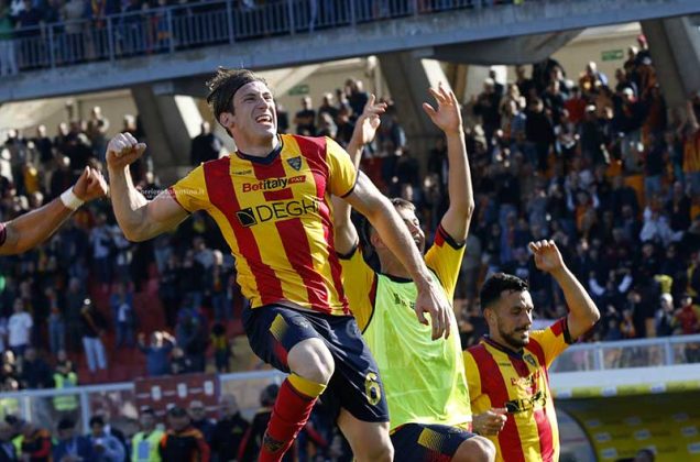 Sansone all’89’ fa esplodere il Via del Mare, il Lecce batte l’Empoli e si avvicina alla salvezza - Corriere Salentino