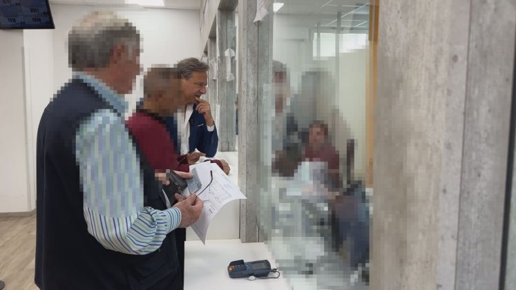 Liste d'attesa sature, ispezione Pagliaro al Cup Ex Vito Fazzi: "Informiamo i cittadini su diritto a rimborso di visite ed esami a pagamento" - Corriere Salentino