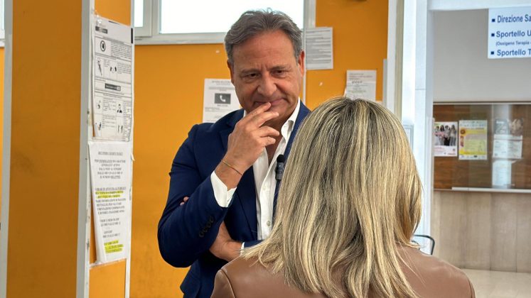 Liste d'attesa sature, ispezione Pagliaro al Cup Ex Vito Fazzi: "Informiamo i cittadini su diritto a rimborso di visite ed esami a pagamento" - Corriere Salentino