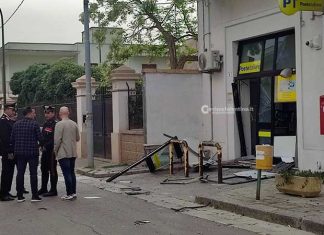 La “banda dei Postamat” torna a colpire nel Salento: preso di mira un ufficio postale nel Capo di Leuca