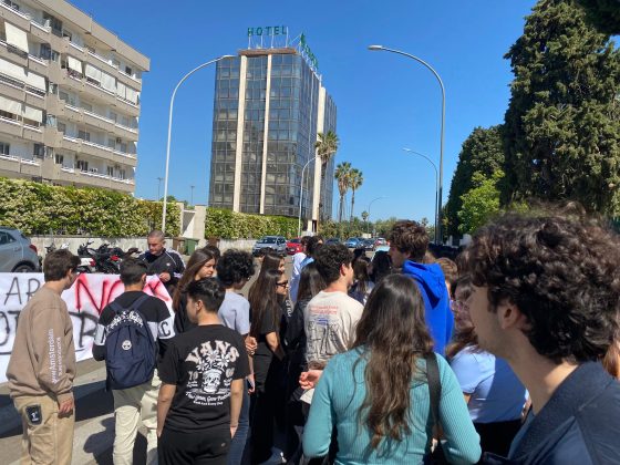 Giornata di sciopero al liceo Banzi Bazoli di Lecce, “Non abbiamo voce” - Corriere Salentino