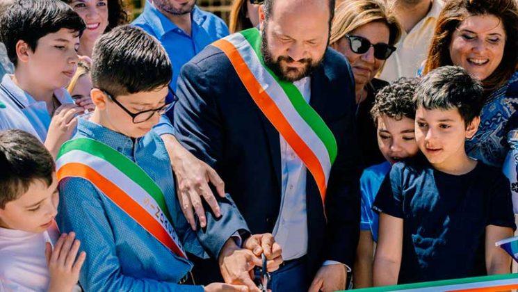 Taglio del nastro per piazza Tellini. Oggi l'inaugurazione con gli istituti scolastici della città - Corriere Salentino