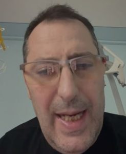 Linfonodi gonfiati scambiati per reflusso ma era un tumore con metastasi, ergastolano in fin di vita: "Fatemi curare prima che sia tardi" - Corriere Salentino