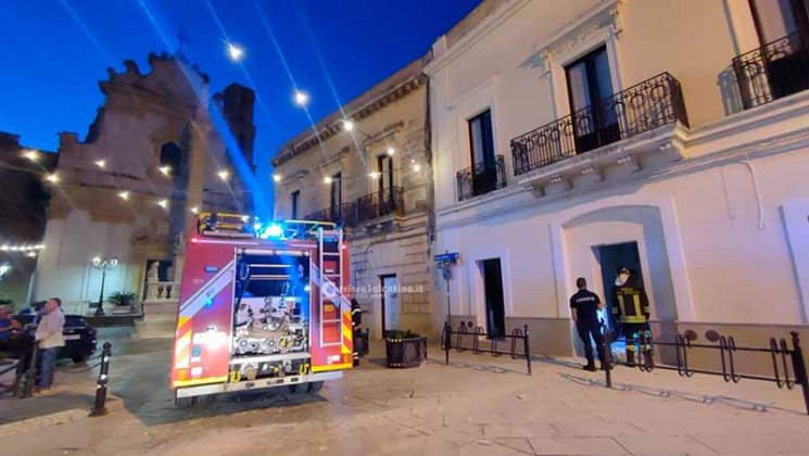 Secondo attentato in pochi giorni contro un bar di prossima apertura: stavolta l’ordigno esplode - Corriere Salentino