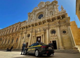 Lavoratori in nero o irregolari, 7 imprenditori nei guai. Mancata emissione dello scontrino, oltre 50 violazioni accertate