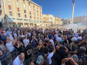 Adriana Poli Bortone è nuovamente sindaca di Lecce: il centrodestra unito trionfa. I leccesi bocciano il primo cittadino uscente, Carlo Salvemini - Corriere Salentino