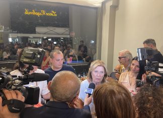 Elezioni a Lecce: Poli Bortone vincente, ma si va al ballottaggio per una manciata di voti. La sfida con Salvemini, ma intanto controlli su 4 sezioni