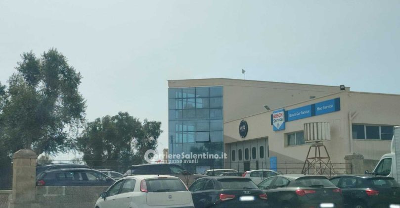 Accendino, tanica di benzina e cartuccia inesplosa: inquietante intimidazione in un'azienda nel basso Salento - Corriere Salentino