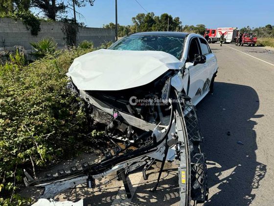 Tragico schianto sulla via per il mare: muore sul colpo una donna - Corriere Salentino
