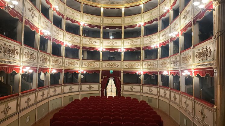 Alla scoperta del Salento: Il Teatro Paisiello celebrato da Sigismondo Castromediano - Corriere Salentino