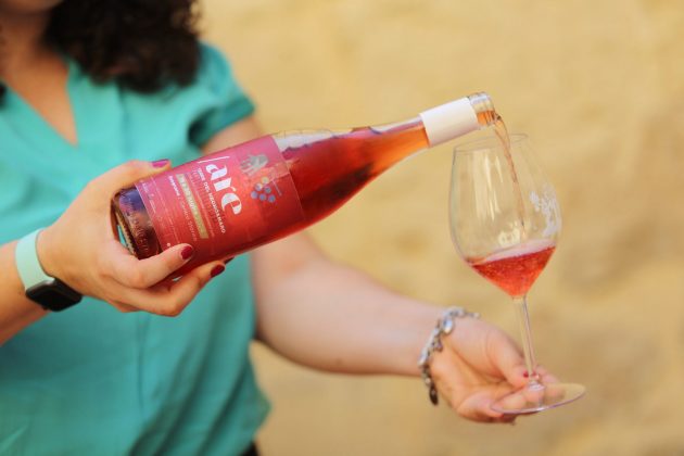 Torna a Guagnano /AreFest, l'evento che celebra il vino Negramaro per due giorni di gusto tra musica, spettacoli e intrattenimento - Corriere Salentino