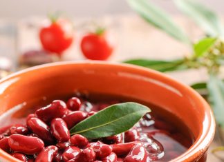 Sabato 27 e domenica 28 a San Pietro in Lama la terza edizione di “Ceramica Cibo e Corti”