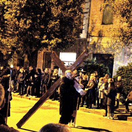 La Croce del Venerdi Santo a Copertino ha da anni due buon Cirenei nelle persone di Pasqualino e Luigi Colapietro - Corriere Salentino