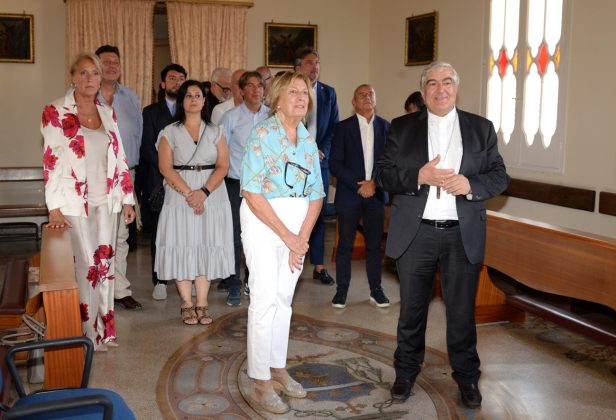 Il Sindaco e la Giunta della città di Lecce in visita dall'Arcivescovo - Corriere Salentino