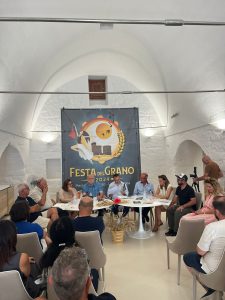 A Presicce-Acquarica rinasce la tradizione contadina con la “Festa del grano 2024”: sul palco Antonio Castrignanò, Canzoniere Grecanico Salentino ed Elettra Lamborghini - Corriere Salentino