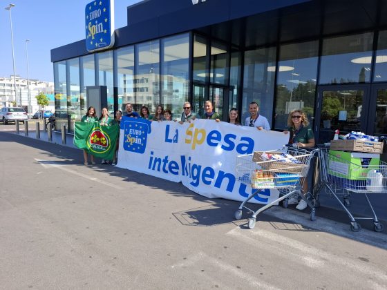 Buono alimentare del valore di 500 euro. Gli scout del Cngei di Lecce ringraziano Eurospin Italia - Corriere Salentino