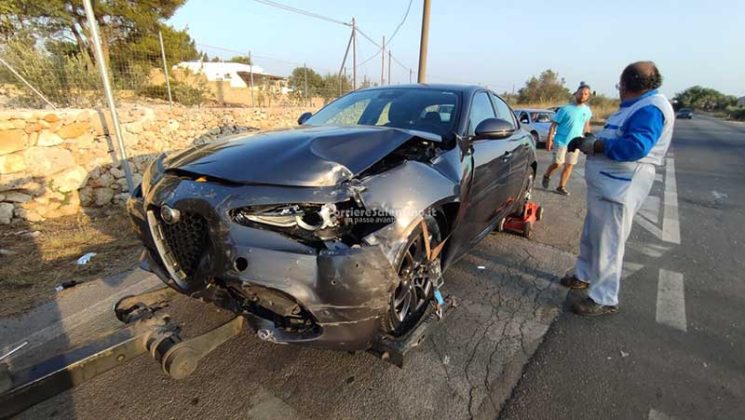 Sbalzata dalla Punto dopo lo schianto contro un’auto nel Capo di Leuca: muore ore dopo il ricovero in ospedale - Corriere Salentino