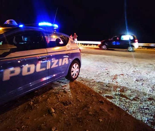 Controlli straordinari della polizia nel Salento: un arresto per violazione del divieto di avvicinamento