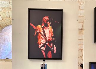 Il fotografo Joseph Carlucci torna con una mostra eccezionale nella sua Nociglla dopo aver immortalato i grandi della musica