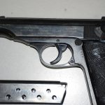 In casa droga di ogni tipo, 26mila euro e una pistola pronta all’uso: 35enne finisce in carcere - Corriere Salentino