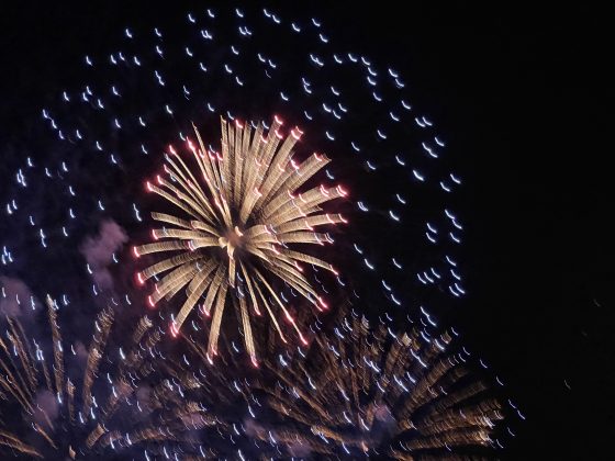 Festa di Sant’Oronzo, il tratto di tangenziale vicino allo stadio occupato da centinaia di auto. Al Bano fa gli auguri alla sindaca per i suoi 81 anni - Corriere Salentino