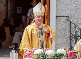 Monsignor Angelo Raffaele Panzetta nuovo Arcivescovo coadiutore della chiesa di Lecce