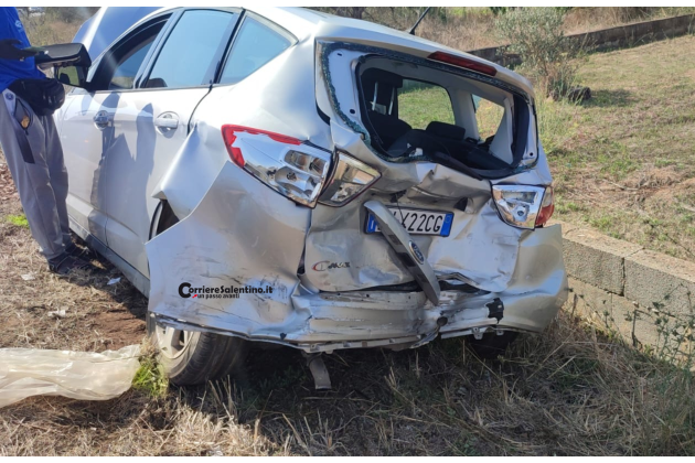 Violento tamponamento sulla 274, quattro feriti: uno di loro trasportato con "codice rosso" in ospedale - Corriere Salentino