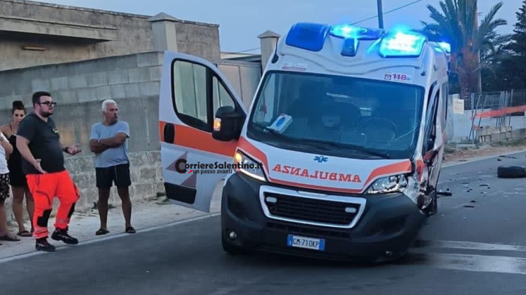 Schianto tra auto e ambulanza diretta verso un intervento: ferita soccorritrice, contusi i conducenti - Corriere Salentino
