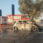Auto prende fuoco a pochi metri dalla casa di cura. Tempestivo l’intervento dei Vigili del Fuoco - Corriere Salentino