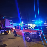 Le fiamme avvolgono il compattatore del supermercato. Tempestivo l’intervento dei Vigili del Fuoco - Corriere Salentino