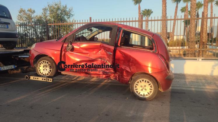 Ancora sangue sulle strade del Salento. Scontro nella notte tra due auto. Muore 51enne, grave la fidanzata - Corriere Salentino