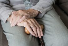 sanità pugliese, liste d’attesa e rsa al collasso: i fragili restano senza risposte. decaro vuole più soldi dal governo Salute - Corriere Salentino