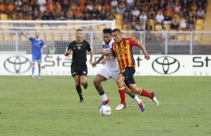 Le pagelle dei giallorossi: la difesa fa acqua da tutte le parti, Coulibaly esordio da incubo, Gotti così non va - Corriere Salentino