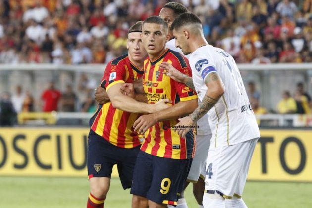 Il Lecce in 10 difende il gol di Krstovic e regala la prima gioia ai tifosi - Corriere Salentino