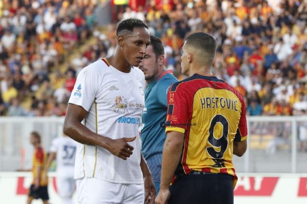 Il Lecce in 10 difende il gol di Krstovic e regala la prima gioia ai tifosi - Corriere Salentino