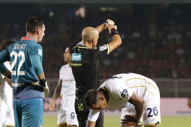 Il Lecce in 10 difende il gol di Krstovic e regala la prima gioia ai tifosi - Corriere Salentino