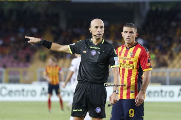 Il Lecce in 10 difende il gol di Krstovic e regala la prima gioia ai tifosi - Corriere Salentino