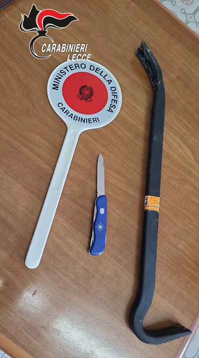 Si allontana dal paese nonostante il divieto e causa incidente: in auto coltello e piede di porco. In carcere l’ex boss “Stellina” - Corriere Salentino